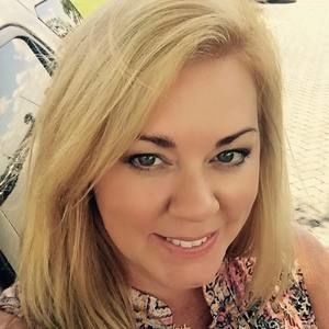 Meet your Posher, Carrie